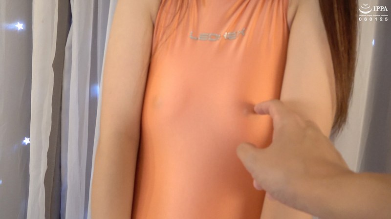 競泳水着美女を乳首くすぐり責めしてみたら超嬉しそうだった Nana パッケージ画像